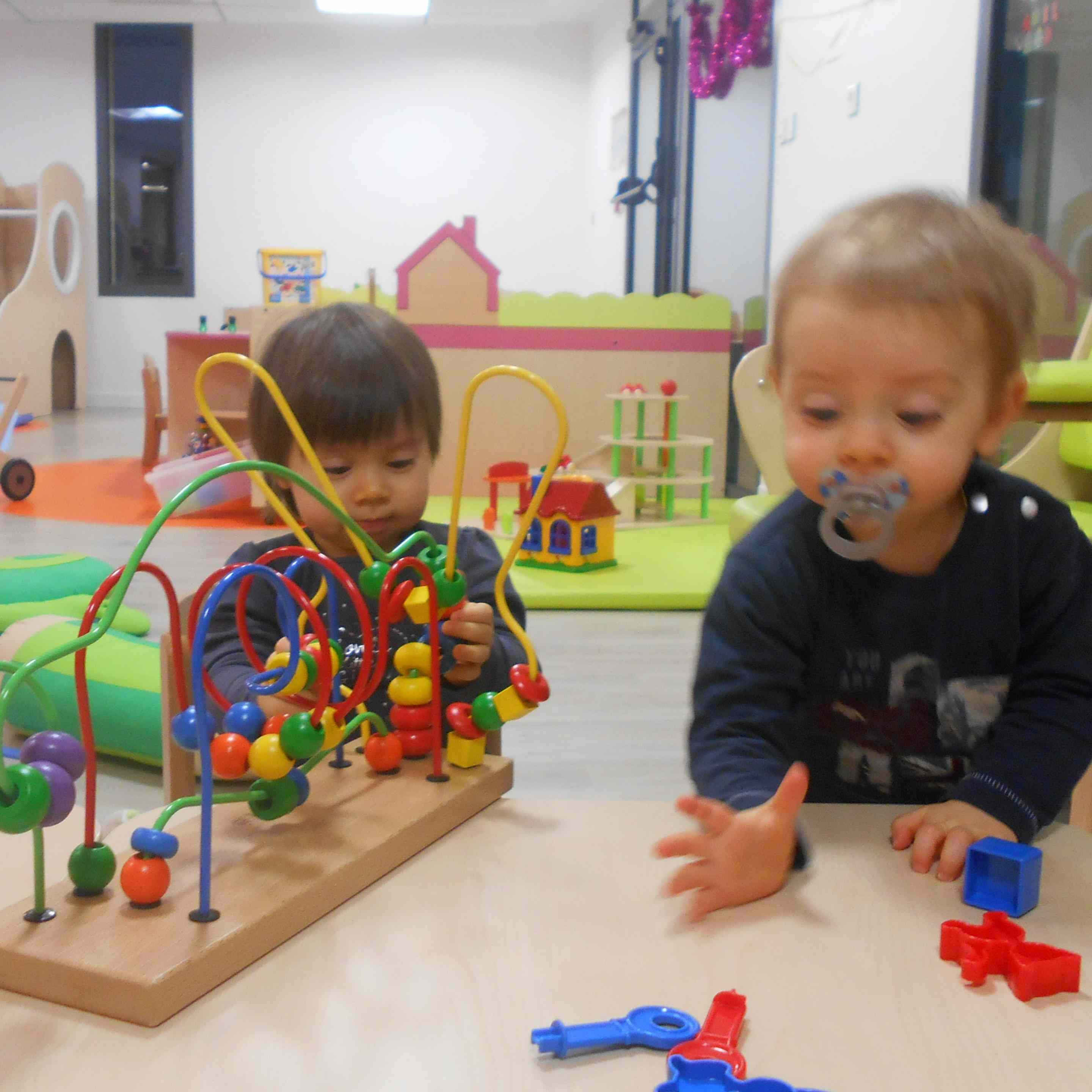 Le jeu en structure collective